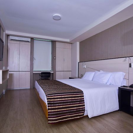 Victoria Regia Hotel Iquitos Eksteriør bilde